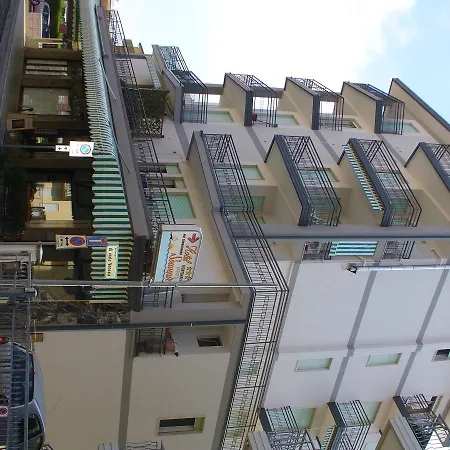 Condominio Dorigo Lido di Jesolo Exterior photo