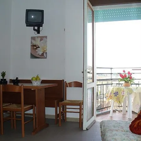 Condominio Dorigo Lido di Jesolo Exterior photo
